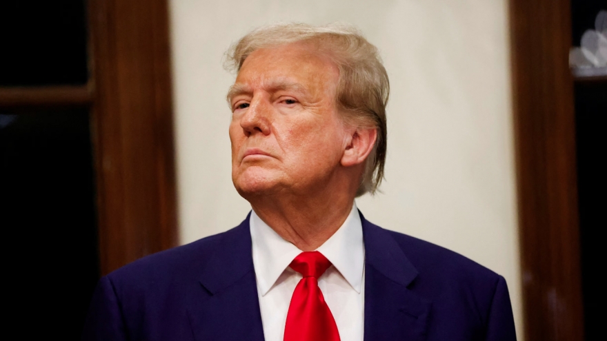 Tính toán của ông Trump đằng sau những lần đổi giọng về xung đột Nga-Ukraine
